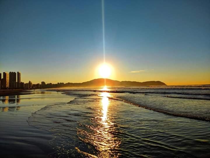 Apto Praia Grande - Guilhermina Buitenkant foto